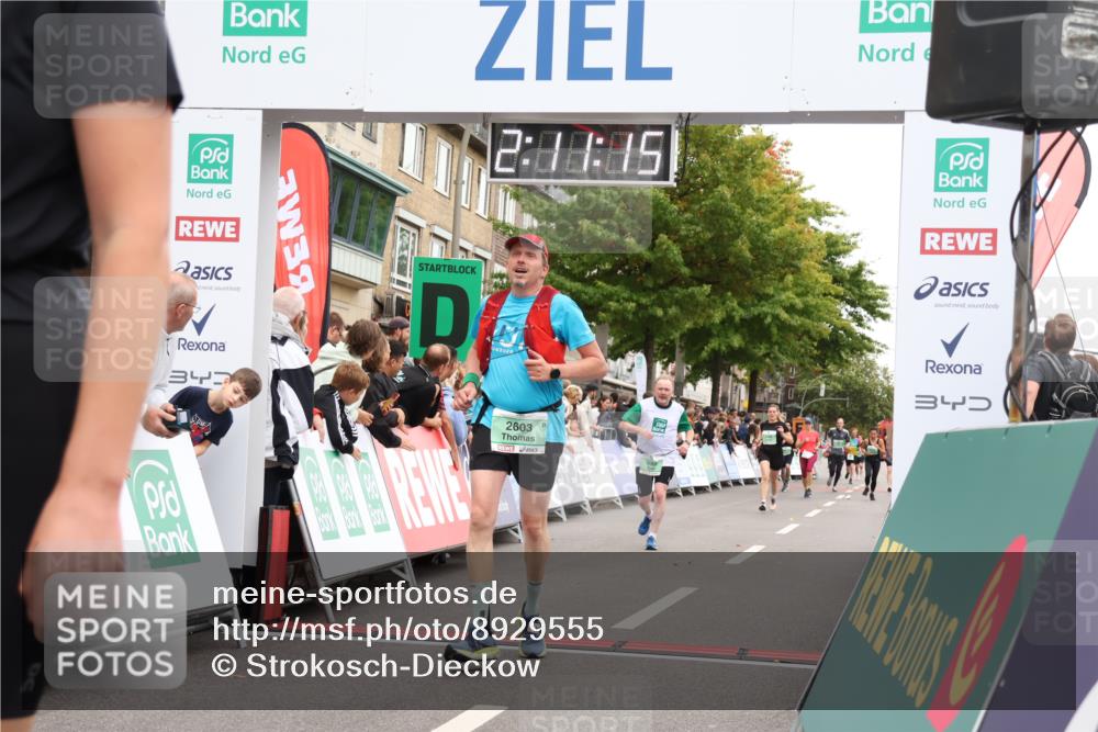 21.09.2025 - PSD Bank Halbmarathon Strokosch-Dieckow http://msf.ph/oto/8929555 21.09.2025 12:10:38 Ziel 1117, 1120, 2603, 3069, 3711, 3963 meine-sportfotos.de