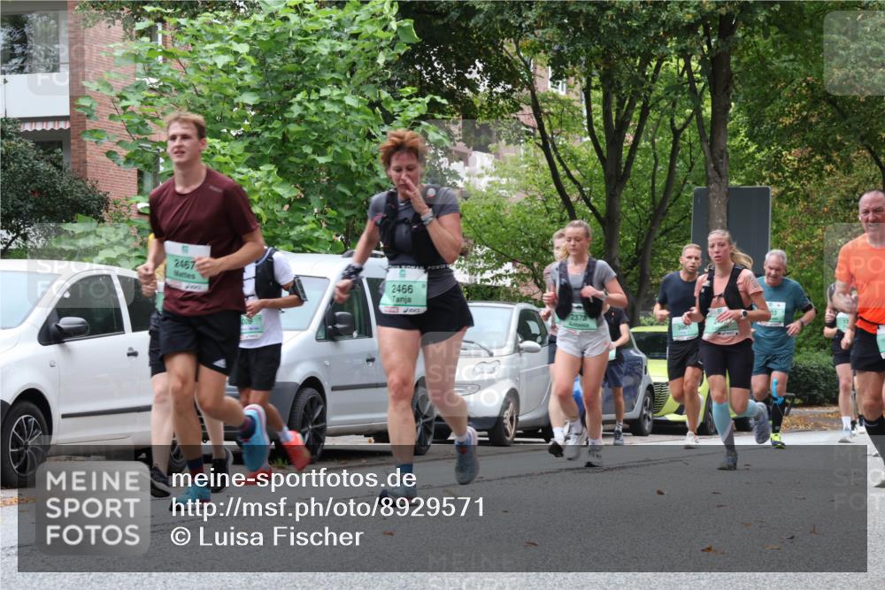 21.09.2025 - PSD Bank Halbmarathon Luisa Fischer http://msf.ph/oto/8929571 21.09.2025 11:48:17 Laufen 2467, 2466, 2373, 396 meine-sportfotos.de