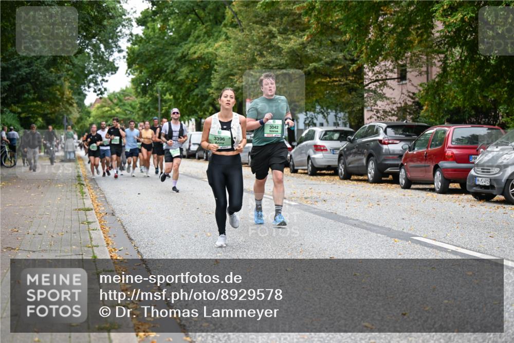 21.09.2025 - PSD Bank Halbmarathon Dr. Thomas Lammeyer http://msf.ph/oto/8929578 21.09.2025 10:49:09 Laufen 3042, 3396, 4915 meine-sportfotos.de
