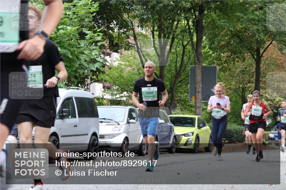 21.09.2025 - PSD Bank Halbmarathon Luisa Fischer http://msf.ph/oto/8929617 21.09.2025 11:48:24 Laufen 574, 3418, 2992, 3990, 12, 3957 meine-sportfotos.de