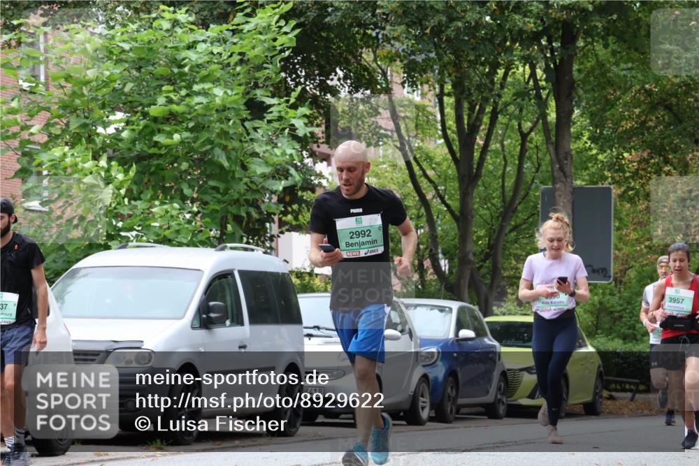 21.09.2025 - PSD Bank Halbmarathon Luisa Fischer http://msf.ph/oto/8929622 21.09.2025 11:48:24 Laufen 37, 3418, 2992, 3957 meine-sportfotos.de