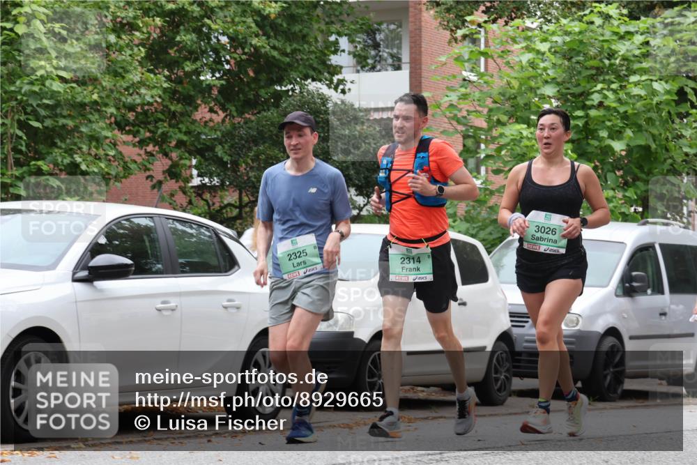 21.09.2025 - PSD Bank Halbmarathon Luisa Fischer http://msf.ph/oto/8929665 21.09.2025 11:48:35 Laufen 2325, 2314, 3026 meine-sportfotos.de