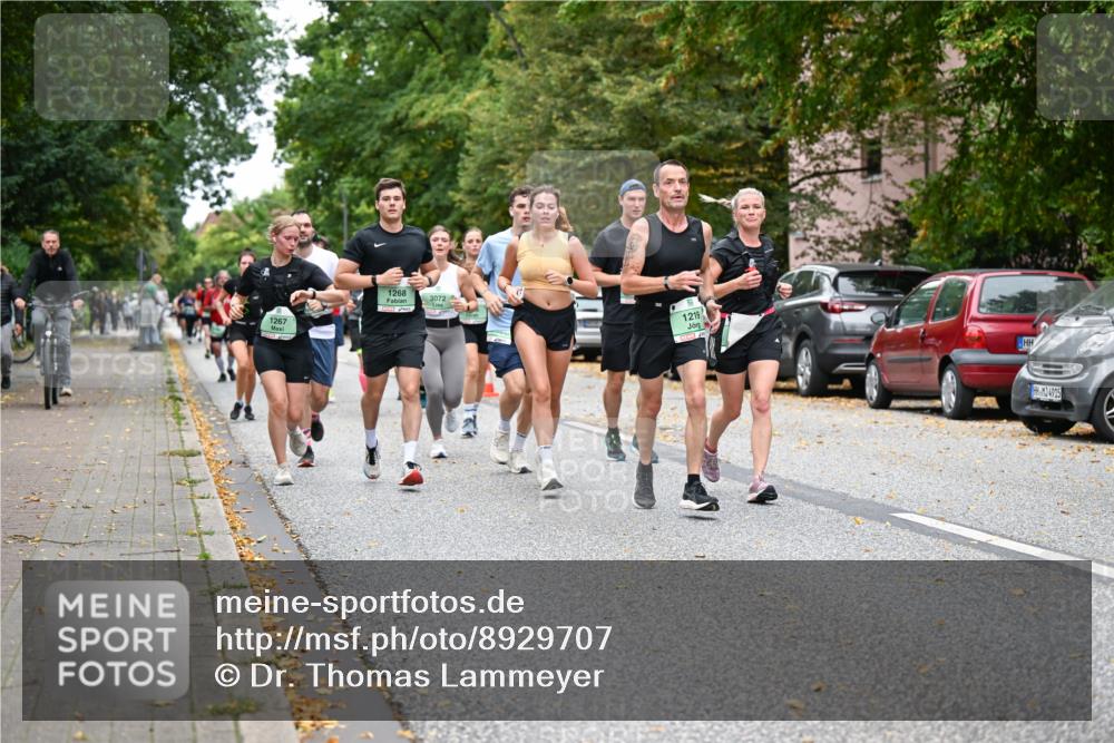 21.09.2025 - PSD Bank Halbmarathon Dr. Thomas Lammeyer http://msf.ph/oto/8929707 21.09.2025 10:49:16 Laufen 1267, 1268, 3072, 1219, 4915 meine-sportfotos.de