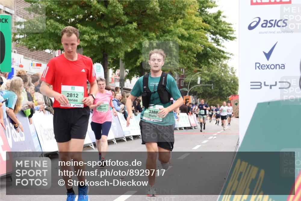 21.09.2025 - PSD Bank Halbmarathon Strokosch-Dieckow http://msf.ph/oto/8929717 21.09.2025 12:11:02 Ziel 1732, 2812, 2914, 3034, 3210, 3388, 3440 meine-sportfotos.de