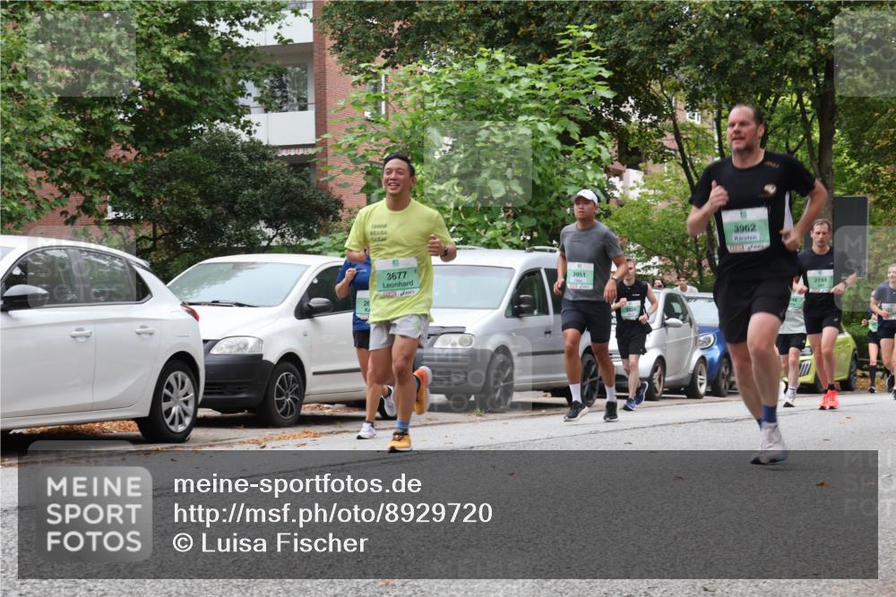21.09.2025 - PSD Bank Halbmarathon Luisa Fischer http://msf.ph/oto/8929720 21.09.2025 11:48:48 Laufen 26, 3677, 3962, 3951, 4447, 2744 meine-sportfotos.de