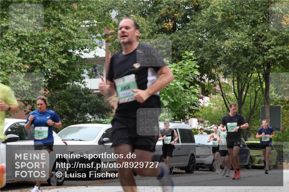 21.09.2025 - PSD Bank Halbmarathon Luisa Fischer http://msf.ph/oto/8929727 21.09.2025 11:48:50 Laufen 2867, 8418, 2744 meine-sportfotos.de
