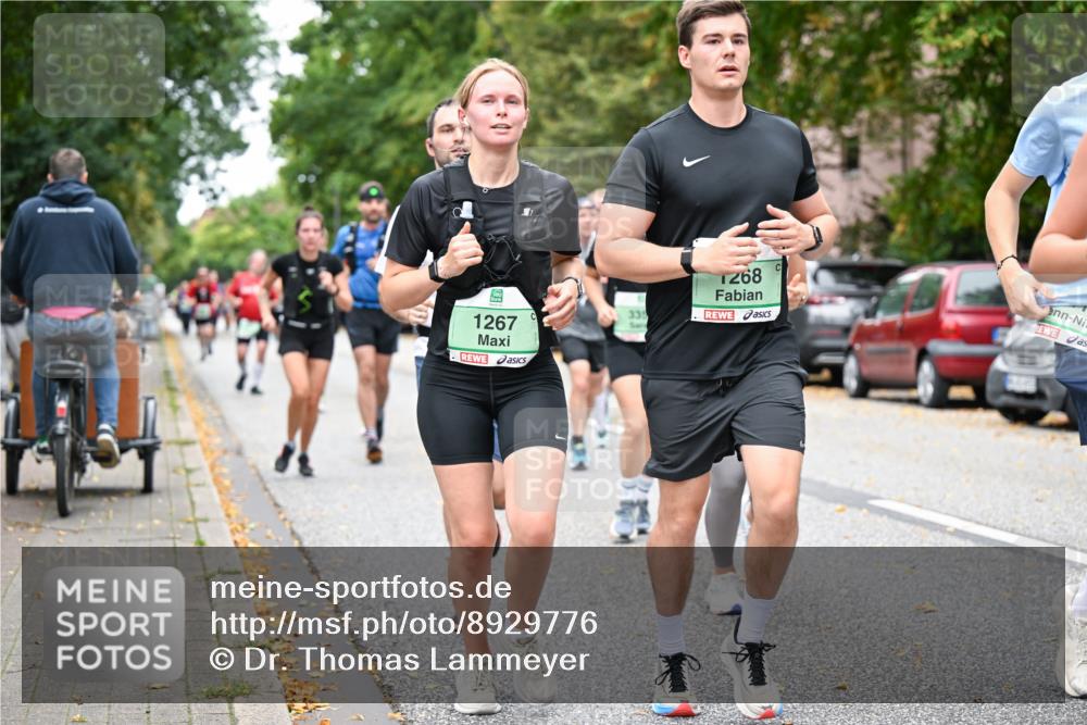 21.09.2025 - PSD Bank Halbmarathon Dr. Thomas Lammeyer http://msf.ph/oto/8929776 21.09.2025 10:49:19 Laufen 1267, 335, 268 meine-sportfotos.de