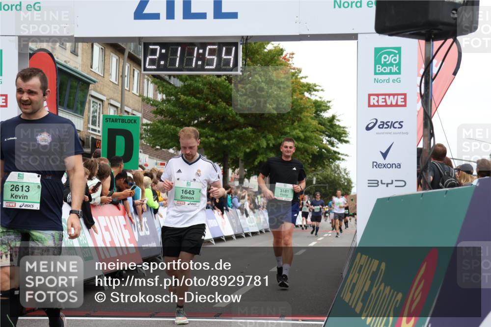 21.09.2025 - PSD Bank Halbmarathon Strokosch-Dieckow http://msf.ph/oto/8929781 21.09.2025 12:11:17 Ziel 1643, 2613, 3181 meine-sportfotos.de
