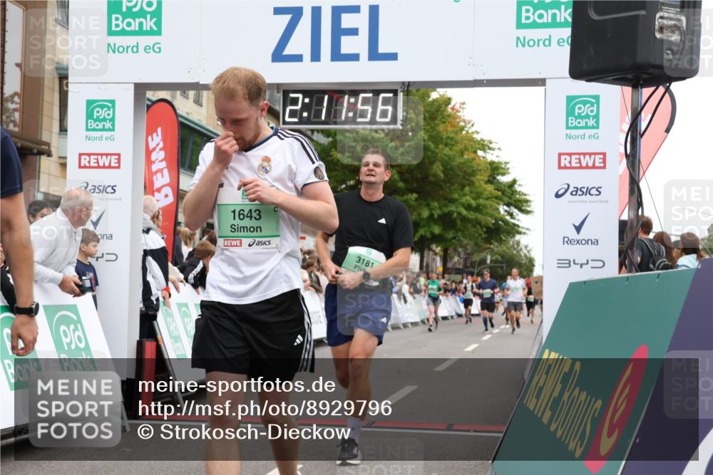 21.09.2025 - PSD Bank Halbmarathon Strokosch-Dieckow http://msf.ph/oto/8929796 21.09.2025 12:11:19 Ziel 1643, 2613, 3181 meine-sportfotos.de