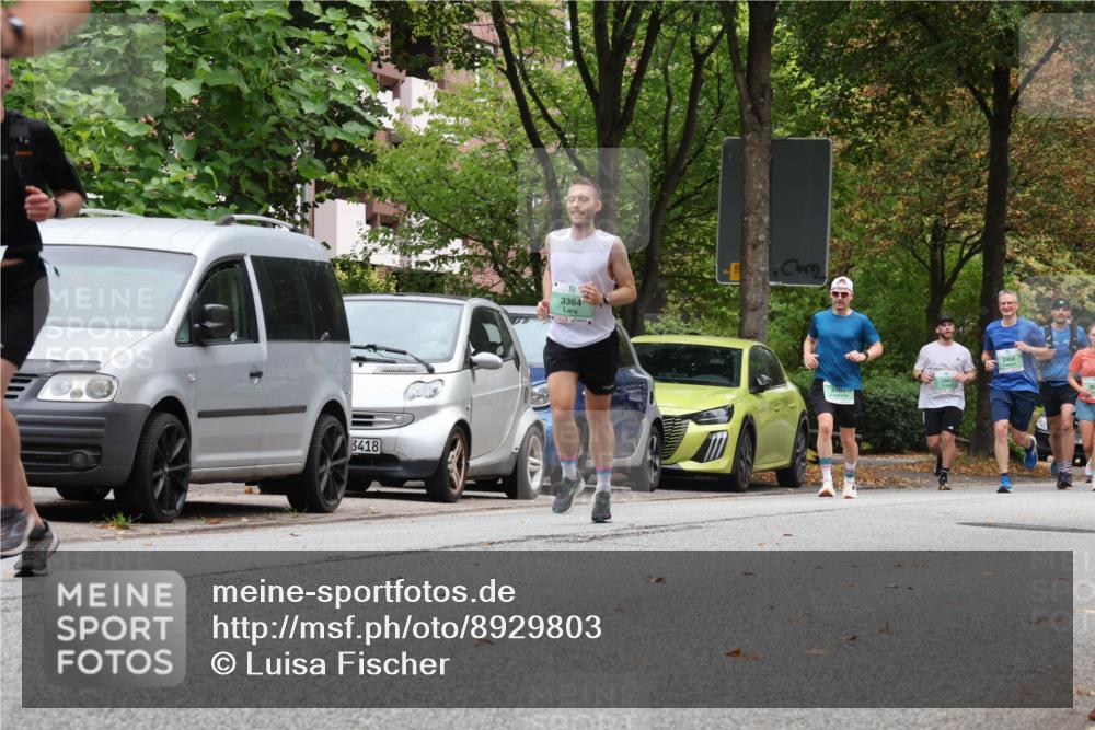 21.09.2025 - PSD Bank Halbmarathon Luisa Fischer http://msf.ph/oto/8929803 21.09.2025 11:49:10 Laufen 3418, 3364, 2481, 2468 meine-sportfotos.de