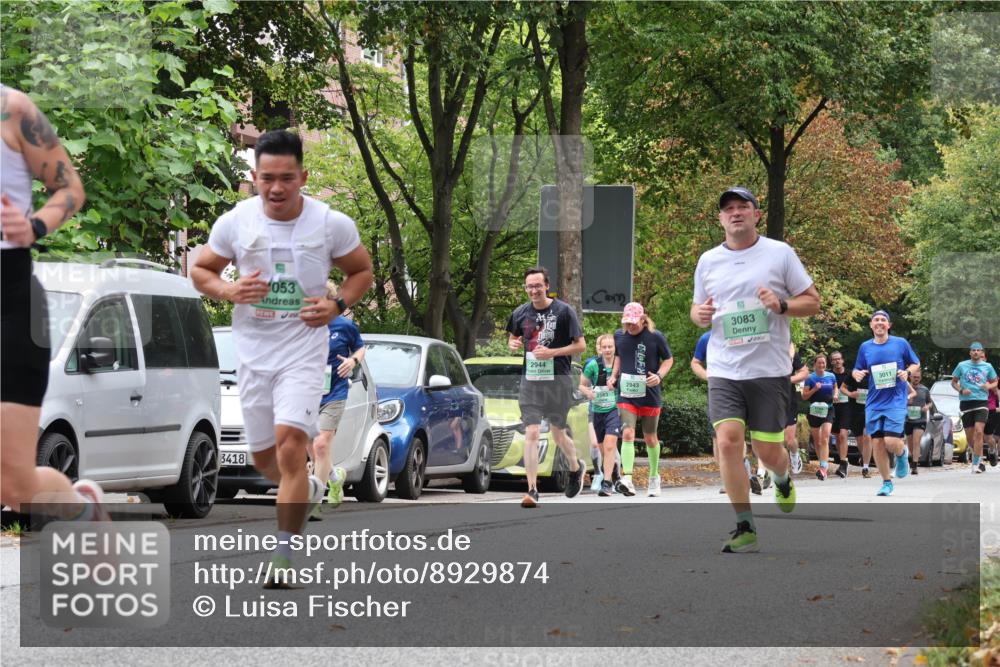 21.09.2025 - PSD Bank Halbmarathon Luisa Fischer http://msf.ph/oto/8929874 21.09.2025 11:49:22 Laufen 3418, 053, 2944, 3083, 2943, 3011 meine-sportfotos.de