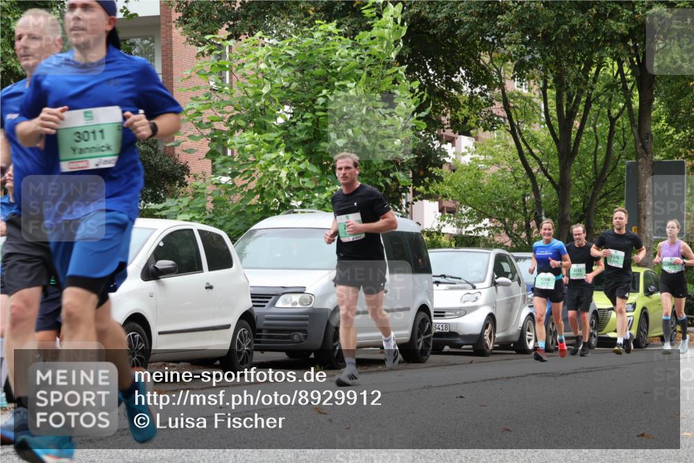 21.09.2025 - PSD Bank Halbmarathon Luisa Fischer http://msf.ph/oto/8929912 21.09.2025 11:49:29 Laufen 3011, 3418, 3172, 1789, 1376 meine-sportfotos.de