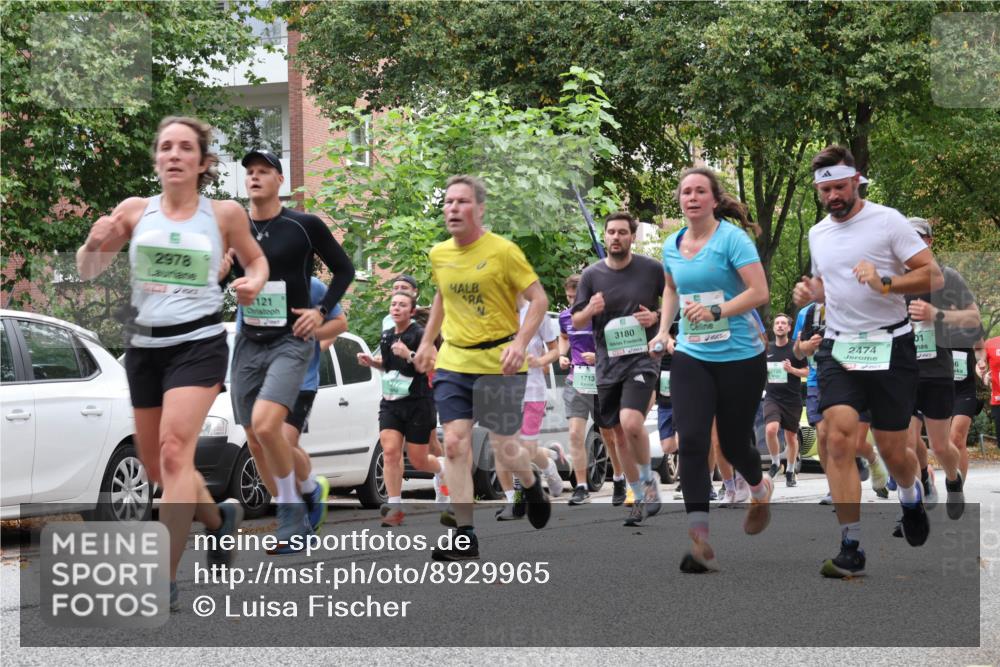 21.09.2025 - PSD Bank Halbmarathon Luisa Fischer http://msf.ph/oto/8929965 21.09.2025 11:49:49 Laufen 2978, 121, 1713, 3180, 2474, 01, 6 meine-sportfotos.de