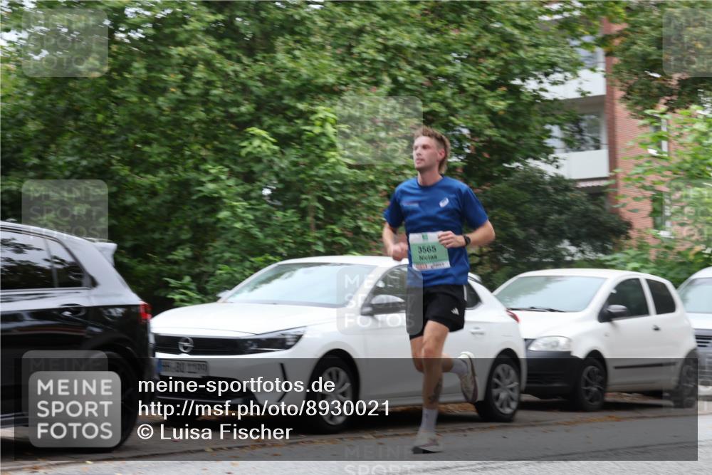 21.09.2025 - PSD Bank Halbmarathon Luisa Fischer http://msf.ph/oto/8930021 21.09.2025 11:50:01 Laufen 3565 meine-sportfotos.de
