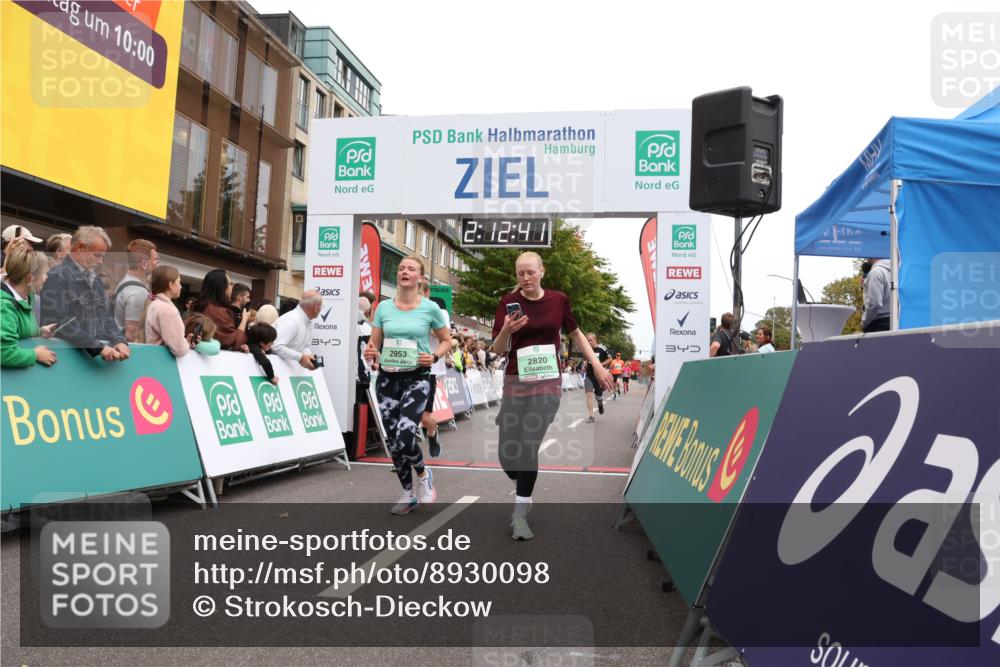 21.09.2025 - PSD Bank Halbmarathon Strokosch-Dieckow http://msf.ph/oto/8930098 21.09.2025 12:12:05 Ziel 2820, 2953, 3221, 3399, 3411, 3646 meine-sportfotos.de