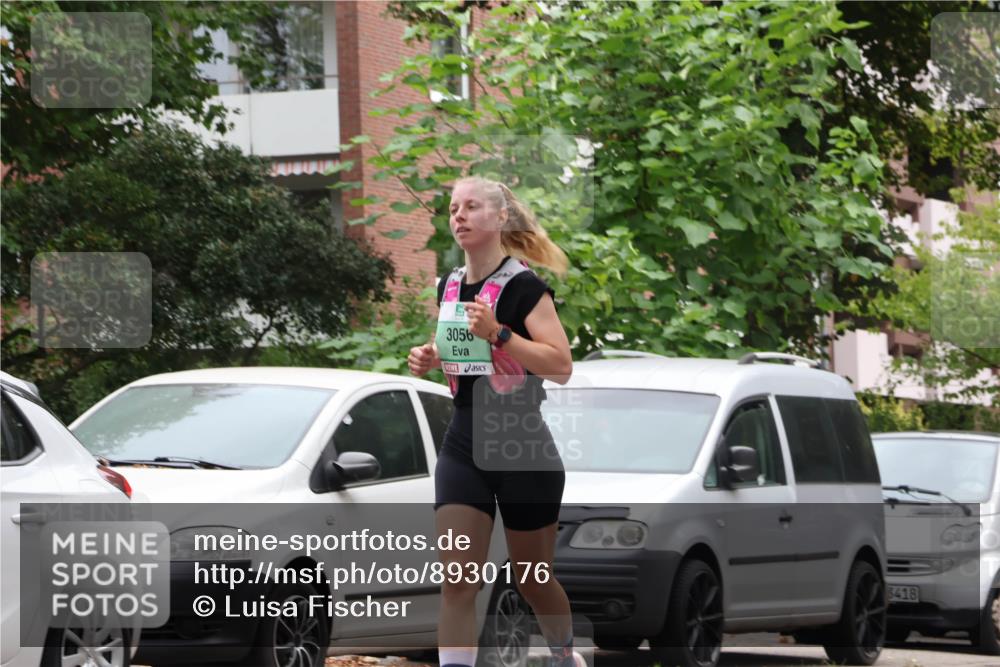 21.09.2025 - PSD Bank Halbmarathon Luisa Fischer http://msf.ph/oto/8930176 21.09.2025 11:50:53 Laufen 3056, 3, 6418 meine-sportfotos.de