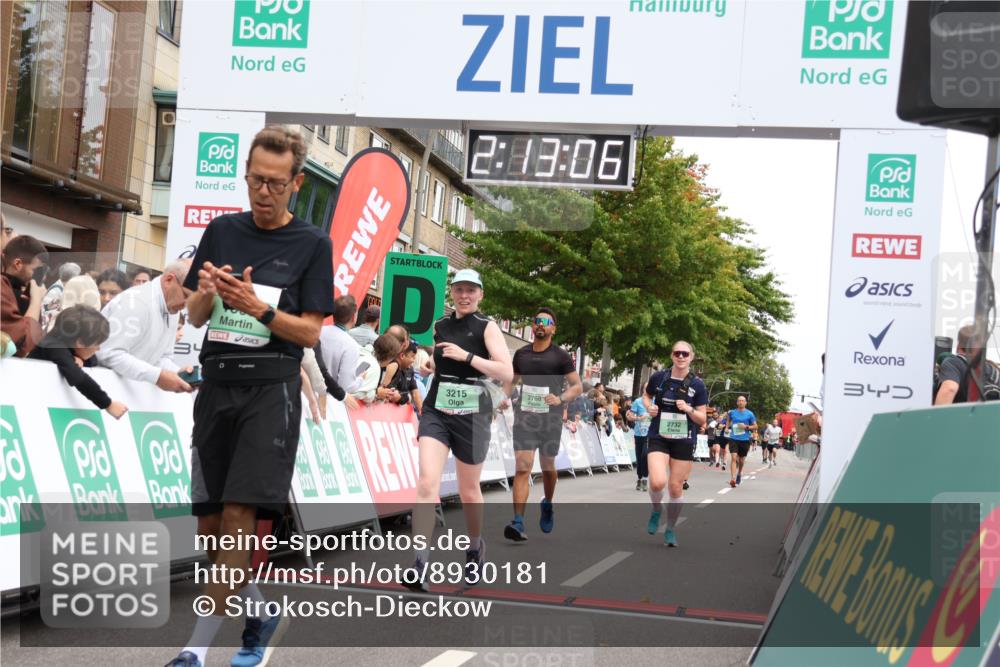 21.09.2025 - PSD Bank Halbmarathon Strokosch-Dieckow http://msf.ph/oto/8930181 21.09.2025 12:12:29 Ziel 1289, 1390, 2732, 2768, 3215 meine-sportfotos.de