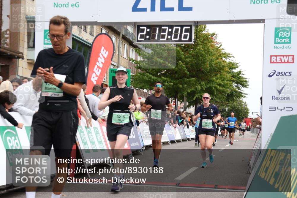 21.09.2025 - PSD Bank Halbmarathon Strokosch-Dieckow http://msf.ph/oto/8930188 21.09.2025 12:12:29 Ziel 1289, 1390, 2732, 2768, 3215 meine-sportfotos.de
