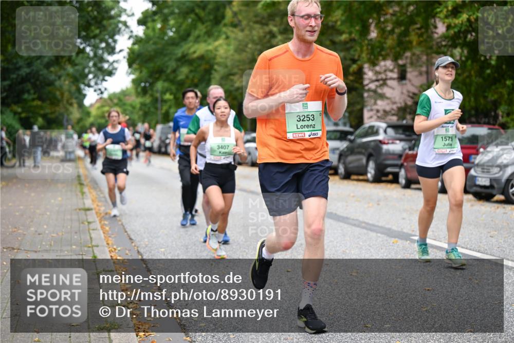 21.09.2025 - PSD Bank Halbmarathon Dr. Thomas Lammeyer http://msf.ph/oto/8930191 21.09.2025 10:49:41 Laufen 3407, 3253, 1579 meine-sportfotos.de