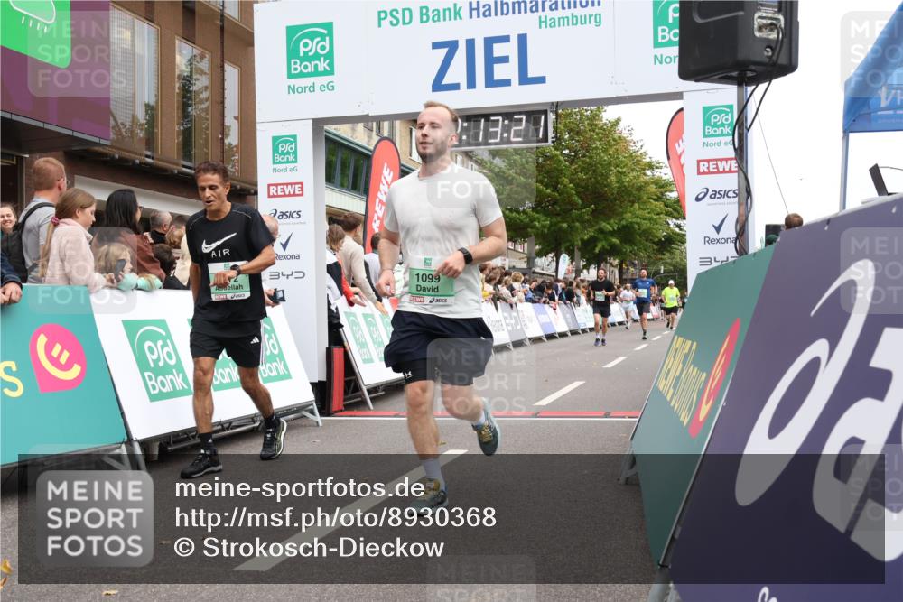 21.09.2025 - PSD Bank Halbmarathon Strokosch-Dieckow http://msf.ph/oto/8930368 21.09.2025 12:12:44 Ziel 1099, 1204, 1241, 1617, 3272, 3570, 4031 meine-sportfotos.de