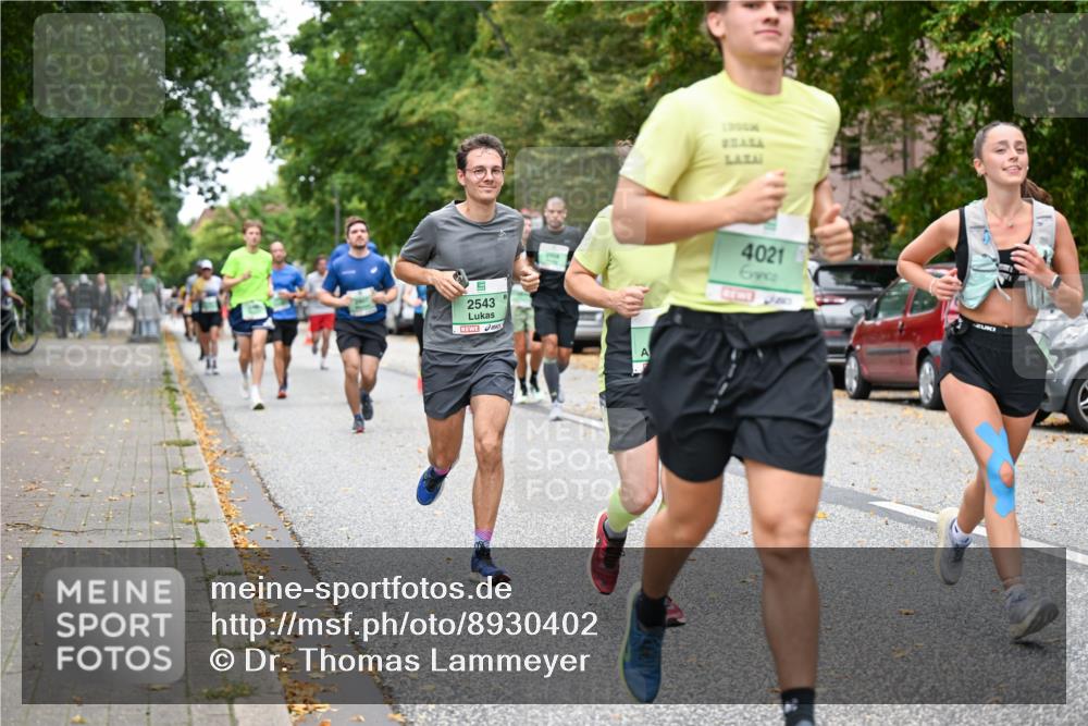 21.09.2025 - PSD Bank Halbmarathon Dr. Thomas Lammeyer http://msf.ph/oto/8930402 21.09.2025 10:49:56 Laufen 9, 2543, 4021 meine-sportfotos.de