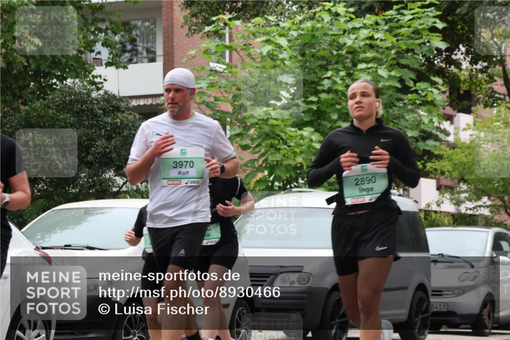 21.09.2025 - PSD Bank Halbmarathon Luisa Fischer http://msf.ph/oto/8930466 21.09.2025 11:52:02 Laufen 3970, 2890, 3418 meine-sportfotos.de