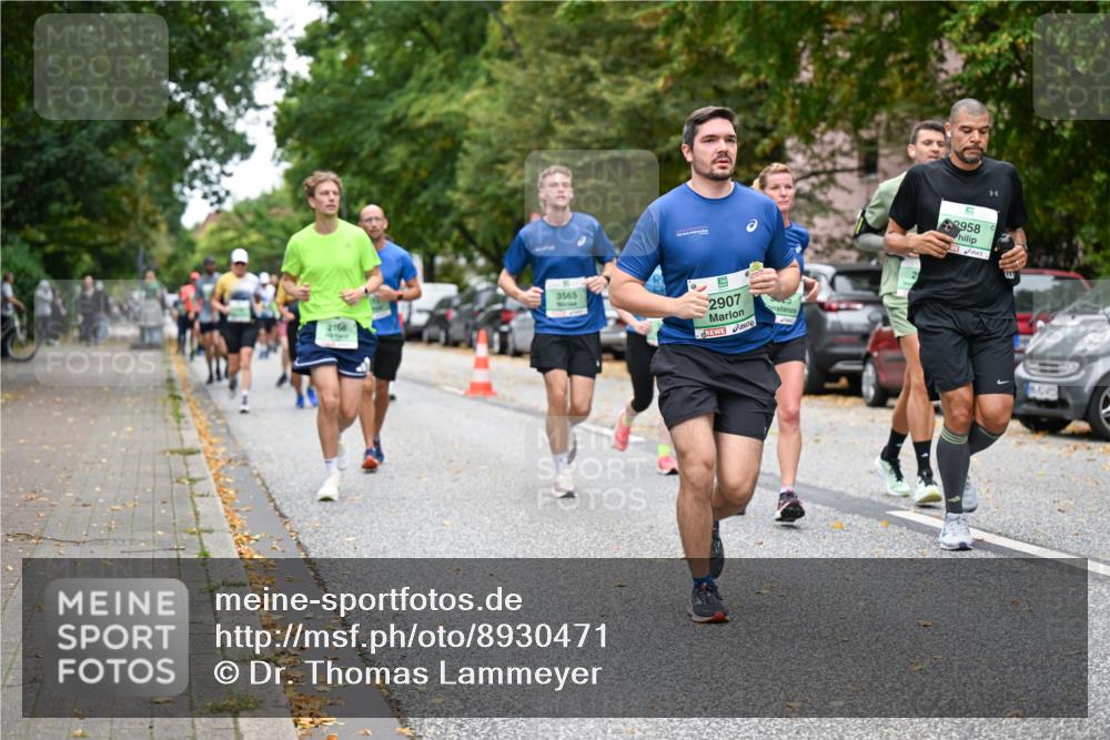 21.09.2025 - PSD Bank Halbmarathon Dr. Thomas Lammeyer http://msf.ph/oto/8930471 21.09.2025 10:49:59 Laufen 2166, 3565, 2907, 2958 meine-sportfotos.de