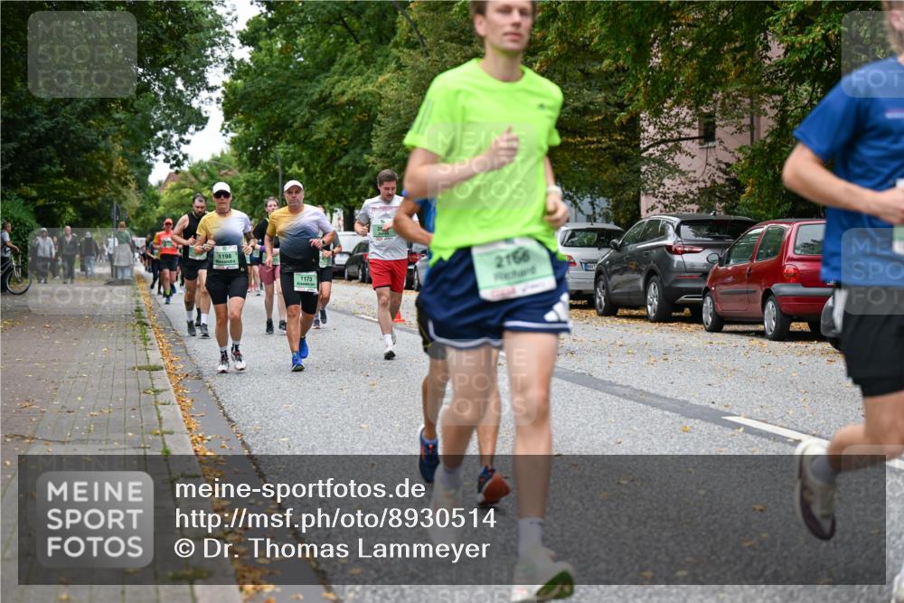 21.09.2025 - PSD Bank Halbmarathon Dr. Thomas Lammeyer http://msf.ph/oto/8930514 21.09.2025 10:50:02 Laufen 1198, 1173, 2166 meine-sportfotos.de