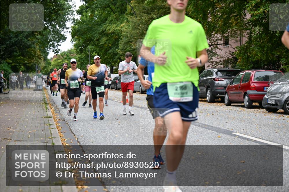 21.09.2025 - PSD Bank Halbmarathon Dr. Thomas Lammeyer http://msf.ph/oto/8930520 21.09.2025 10:50:02 Laufen 1198, 1173, 21656, 4915 meine-sportfotos.de