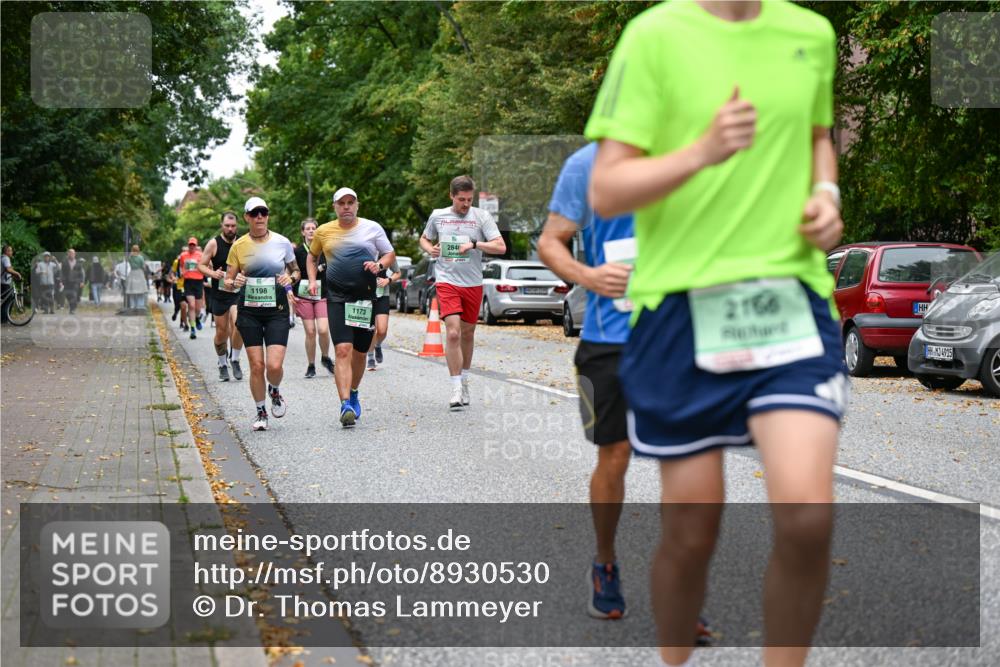 21.09.2025 - PSD Bank Halbmarathon Dr. Thomas Lammeyer http://msf.ph/oto/8930530 21.09.2025 10:50:03 Laufen 1198, 1173, 2840, 2166, 4915 meine-sportfotos.de