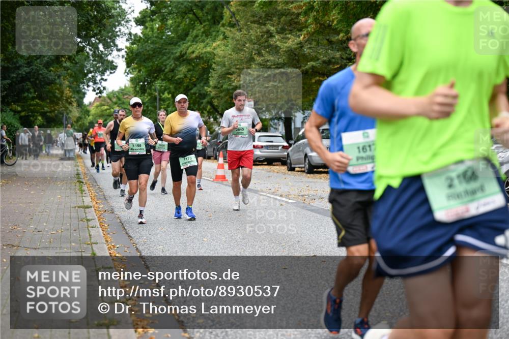 21.09.2025 - PSD Bank Halbmarathon Dr. Thomas Lammeyer http://msf.ph/oto/8930537 21.09.2025 10:50:03 Laufen 1198, 3028, 1173, 2840, 1617, 2168 meine-sportfotos.de