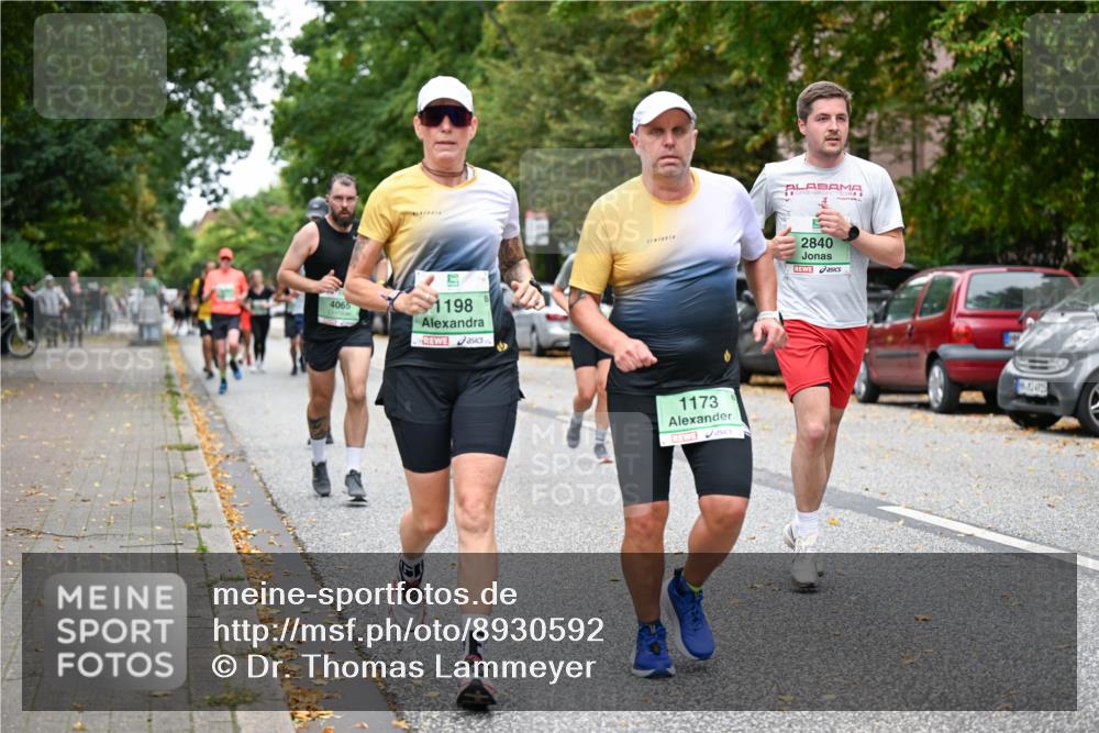 21.09.2025 - PSD Bank Halbmarathon Dr. Thomas Lammeyer http://msf.ph/oto/8930592 21.09.2025 10:50:06 Laufen 4065, 1198, 1173, 2840 meine-sportfotos.de