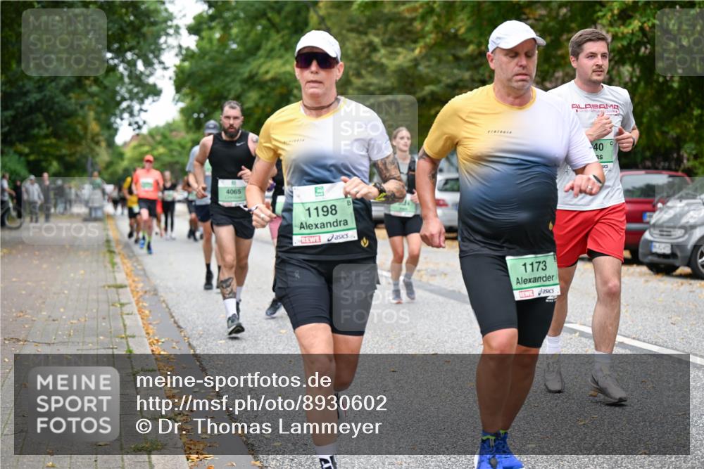 21.09.2025 - PSD Bank Halbmarathon Dr. Thomas Lammeyer http://msf.ph/oto/8930602 21.09.2025 10:50:06 Laufen 4065, 1198, 1173, 40 meine-sportfotos.de