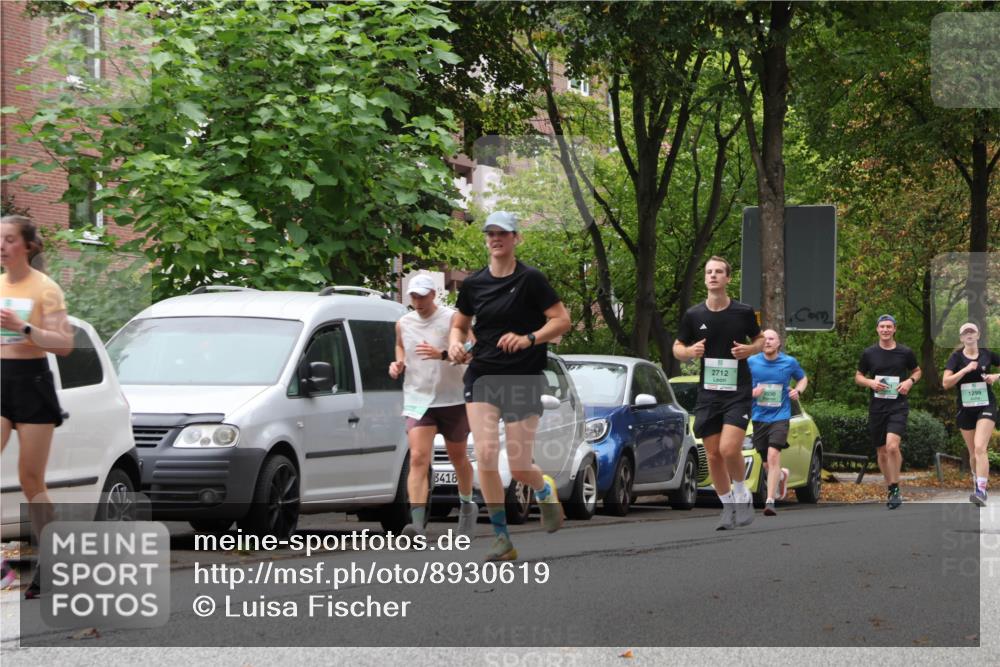 21.09.2025 - PSD Bank Halbmarathon Luisa Fischer http://msf.ph/oto/8930619 21.09.2025 11:52:46 Laufen 3418, 2712, 1299 meine-sportfotos.de