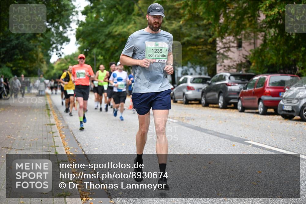 21.09.2025 - PSD Bank Halbmarathon Dr. Thomas Lammeyer http://msf.ph/oto/8930674 21.09.2025 10:50:10 Laufen 8, 1235 meine-sportfotos.de