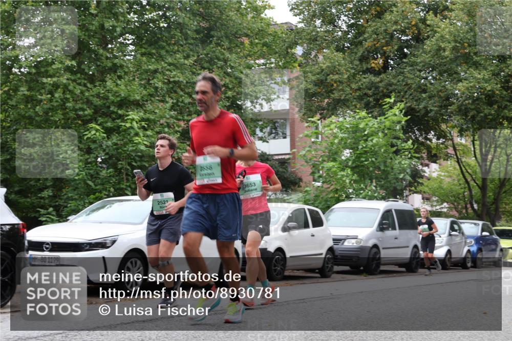 21.09.2025 - PSD Bank Halbmarathon Luisa Fischer http://msf.ph/oto/8930781 21.09.2025 11:53:23 Laufen 80, 1199, 2521, 2836, 3653 meine-sportfotos.de