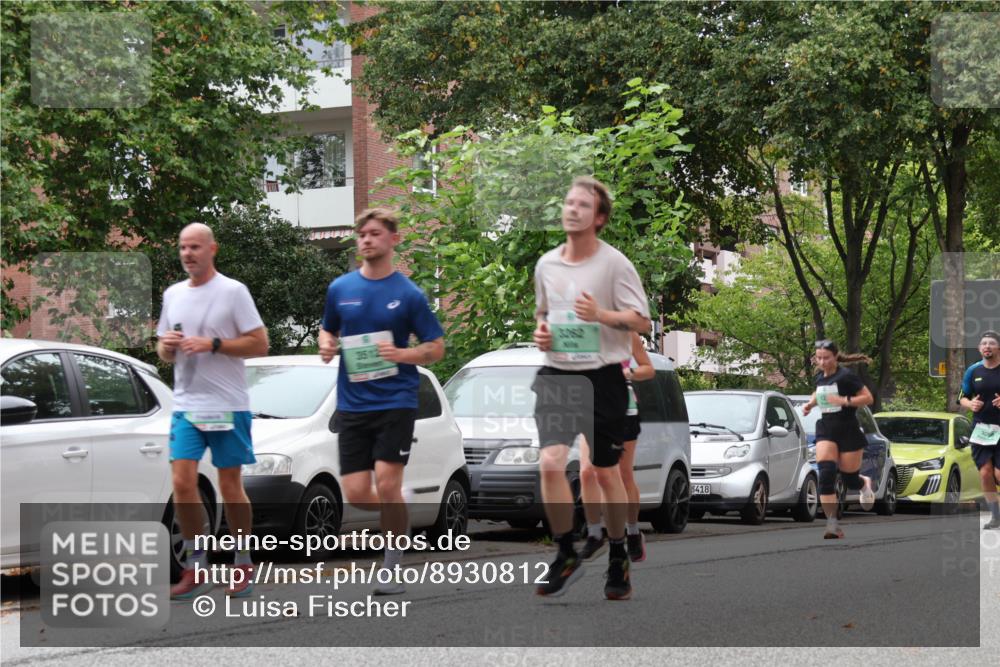 21.09.2025 - PSD Bank Halbmarathon Luisa Fischer http://msf.ph/oto/8930812 21.09.2025 11:53:34 Laufen 3512, 3262, 3418 meine-sportfotos.de