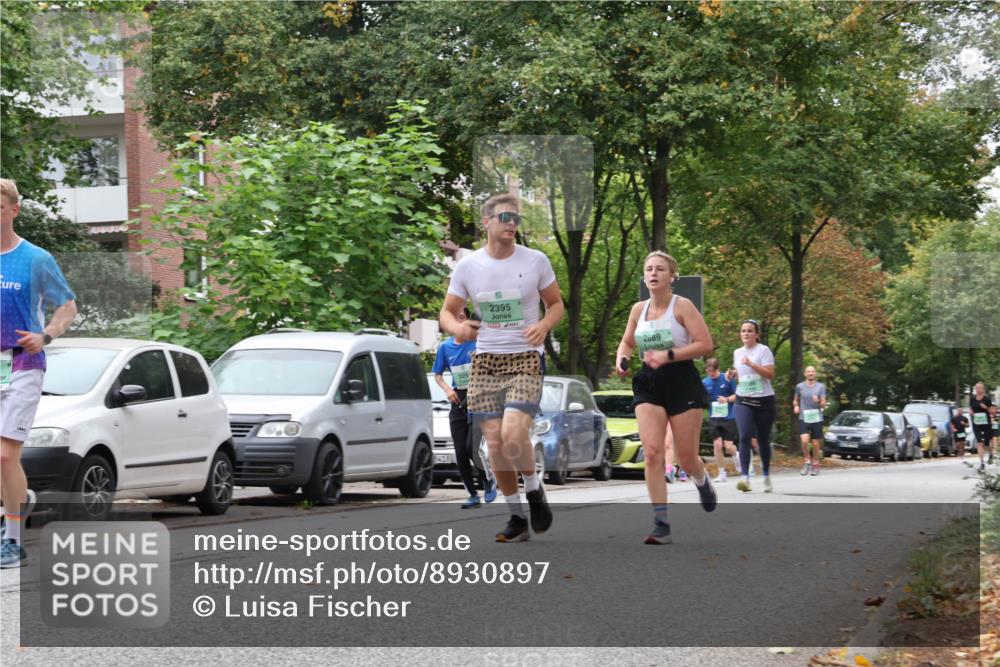 21.09.2025 - PSD Bank Halbmarathon Luisa Fischer http://msf.ph/oto/8930897 21.09.2025 11:53:52 Laufen 8418, 2395, 2689 meine-sportfotos.de