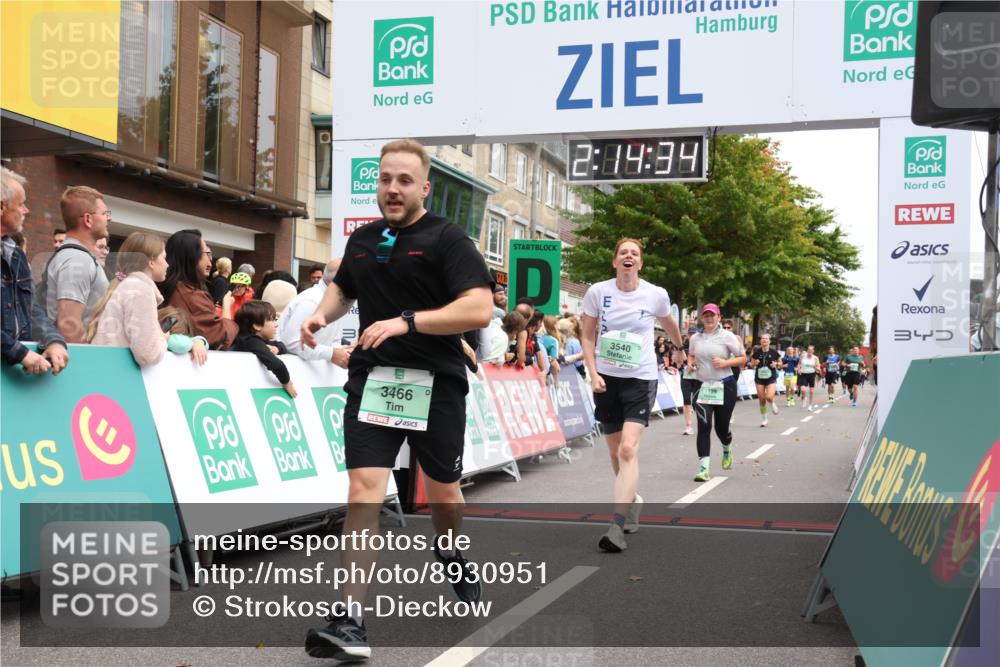 21.09.2025 - PSD Bank Halbmarathon Strokosch-Dieckow http://msf.ph/oto/8930951 21.09.2025 12:13:57 Ziel 1199, 1668, 1674, 2841, 2885, 3466, 3540 meine-sportfotos.de