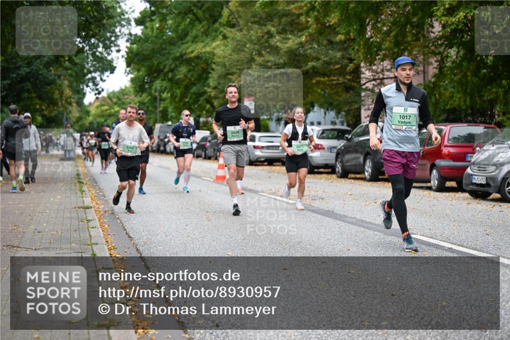 21.09.2025 - PSD Bank Halbmarathon Dr. Thomas Lammeyer http://msf.ph/oto/8930957 21.09.2025 10:50:28 Laufen 2628, 3371, 1017, 4915 meine-sportfotos.de