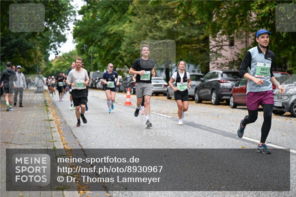 21.09.2025 - PSD Bank Halbmarathon Dr. Thomas Lammeyer http://msf.ph/oto/8930967 21.09.2025 10:50:28 Laufen 3262, 2628, 3371, 9, 1017 meine-sportfotos.de