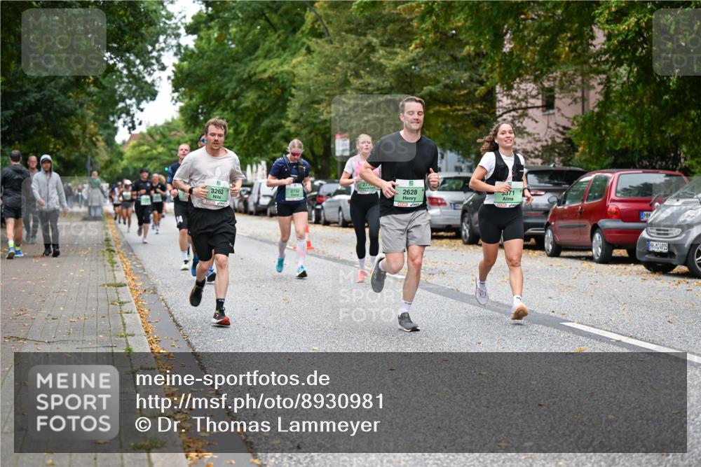 21.09.2025 - PSD Bank Halbmarathon Dr. Thomas Lammeyer http://msf.ph/oto/8930981 21.09.2025 10:50:29 Laufen 3262, 2732, 2628, 4915 meine-sportfotos.de