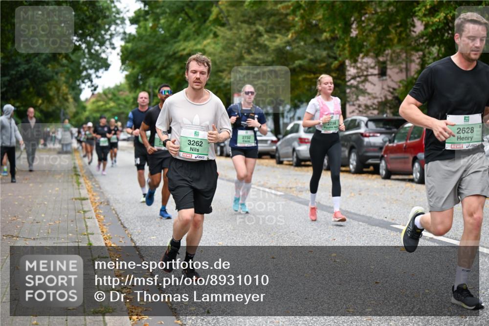 21.09.2025 - PSD Bank Halbmarathon Dr. Thomas Lammeyer http://msf.ph/oto/8931010 21.09.2025 10:50:31 Laufen 3262, 2732, 2716, 2628 meine-sportfotos.de