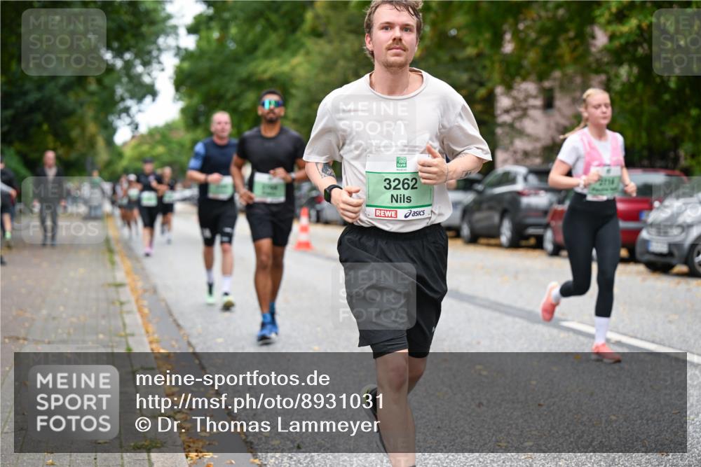 21.09.2025 - PSD Bank Halbmarathon Dr. Thomas Lammeyer http://msf.ph/oto/8931031 21.09.2025 10:50:32 Laufen 3262 meine-sportfotos.de