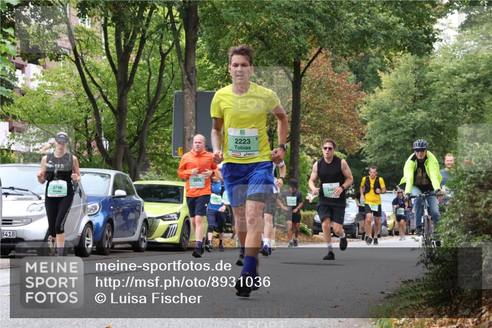 21.09.2025 - PSD Bank Halbmarathon Luisa Fischer http://msf.ph/oto/8931036 21.09.2025 11:54:39 Laufen 3418, 3746, 3975, 2223, 346 meine-sportfotos.de