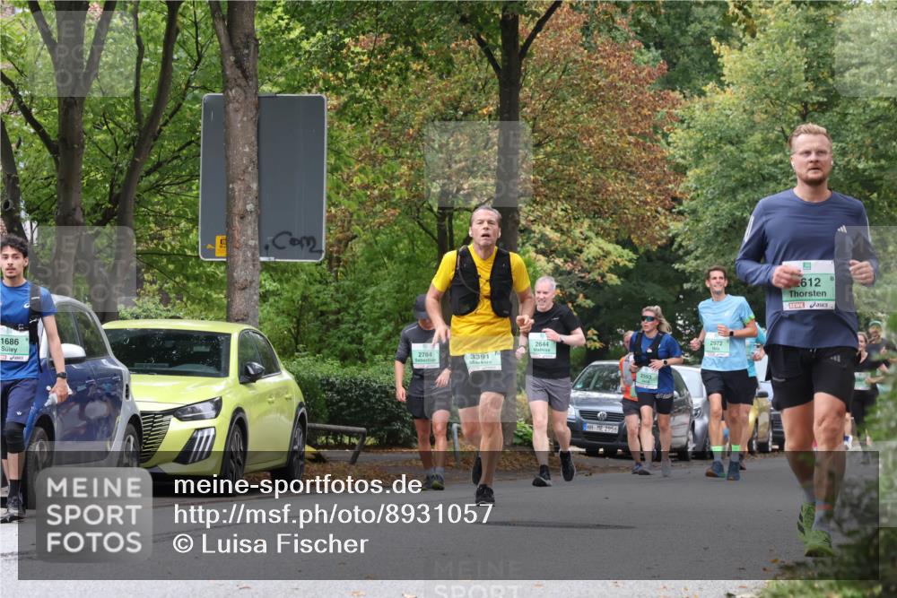 21.09.2025 - PSD Bank Halbmarathon Luisa Fischer http://msf.ph/oto/8931057 21.09.2025 11:54:44 Laufen 1686, 2784, 3391, 2644, 2956, 2593, 2972, 612 meine-sportfotos.de