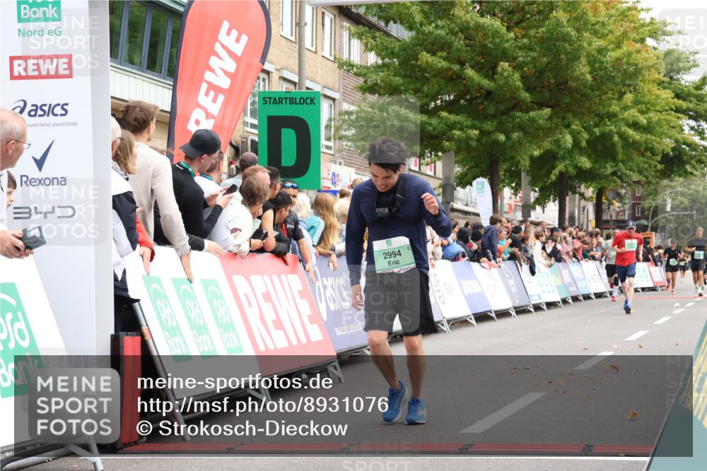 21.09.2025 - PSD Bank Halbmarathon Strokosch-Dieckow http://msf.ph/oto/8931076 21.09.2025 12:14:14 Ziel 2531, 2994, 3004, 3042 meine-sportfotos.de