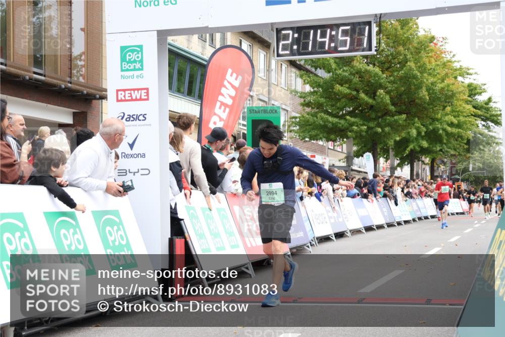 21.09.2025 - PSD Bank Halbmarathon Strokosch-Dieckow http://msf.ph/oto/8931083 21.09.2025 12:14:14 Ziel 2531, 2994, 3004, 3042 meine-sportfotos.de
