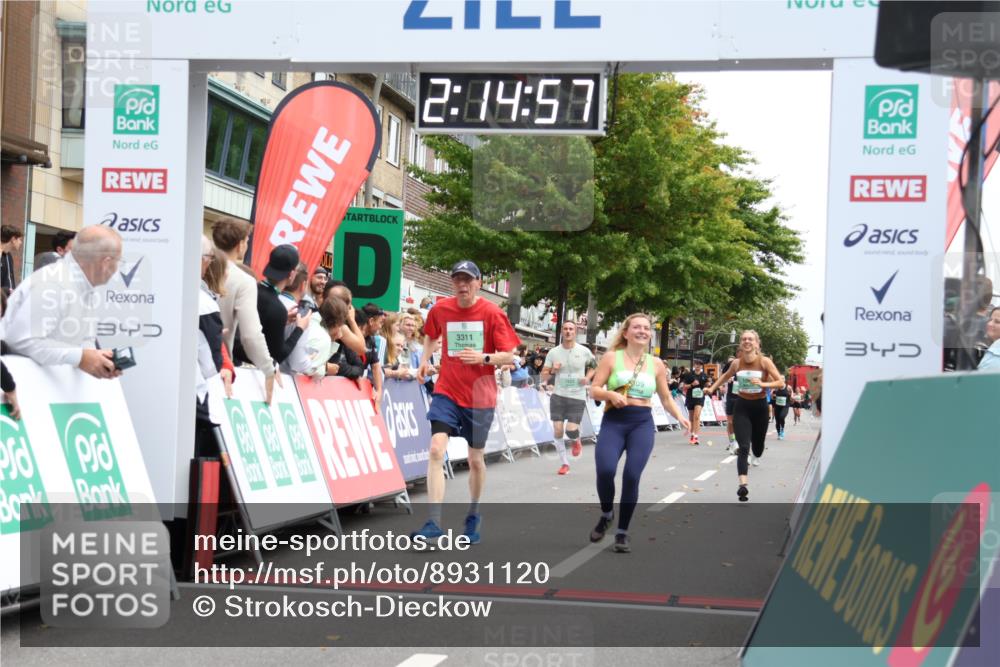 21.09.2025 - PSD Bank Halbmarathon Strokosch-Dieckow http://msf.ph/oto/8931120 21.09.2025 12:14:20 Ziel 1007, 1009, 1623, 2994, 3311 meine-sportfotos.de