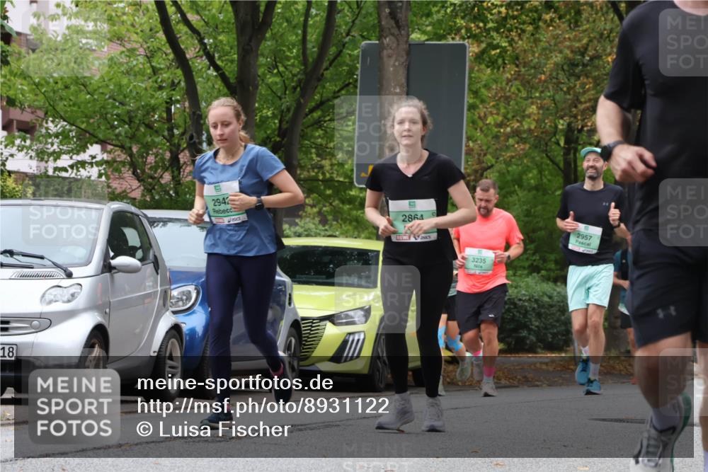 21.09.2025 - PSD Bank Halbmarathon Luisa Fischer http://msf.ph/oto/8931122 21.09.2025 11:54:56 Laufen 18, 2942, 2864, 3235, 2957 meine-sportfotos.de